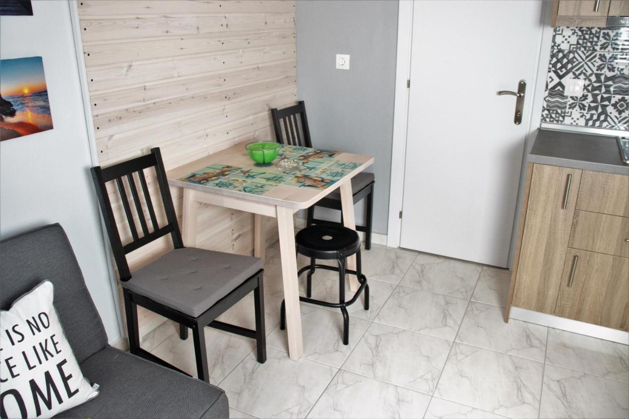Filippou Luxury Apartments Flogita Extérieur photo